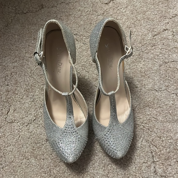 Sparkly heels - Picture 5 of 5